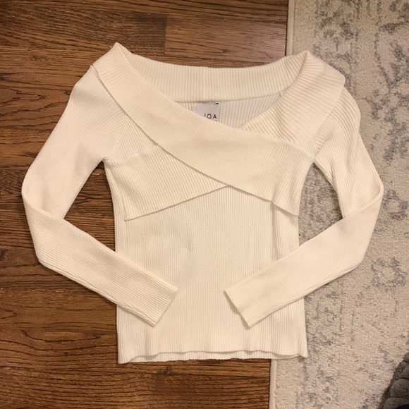 JOA off the shoulder criss cross sweater - Picture 3 of 6